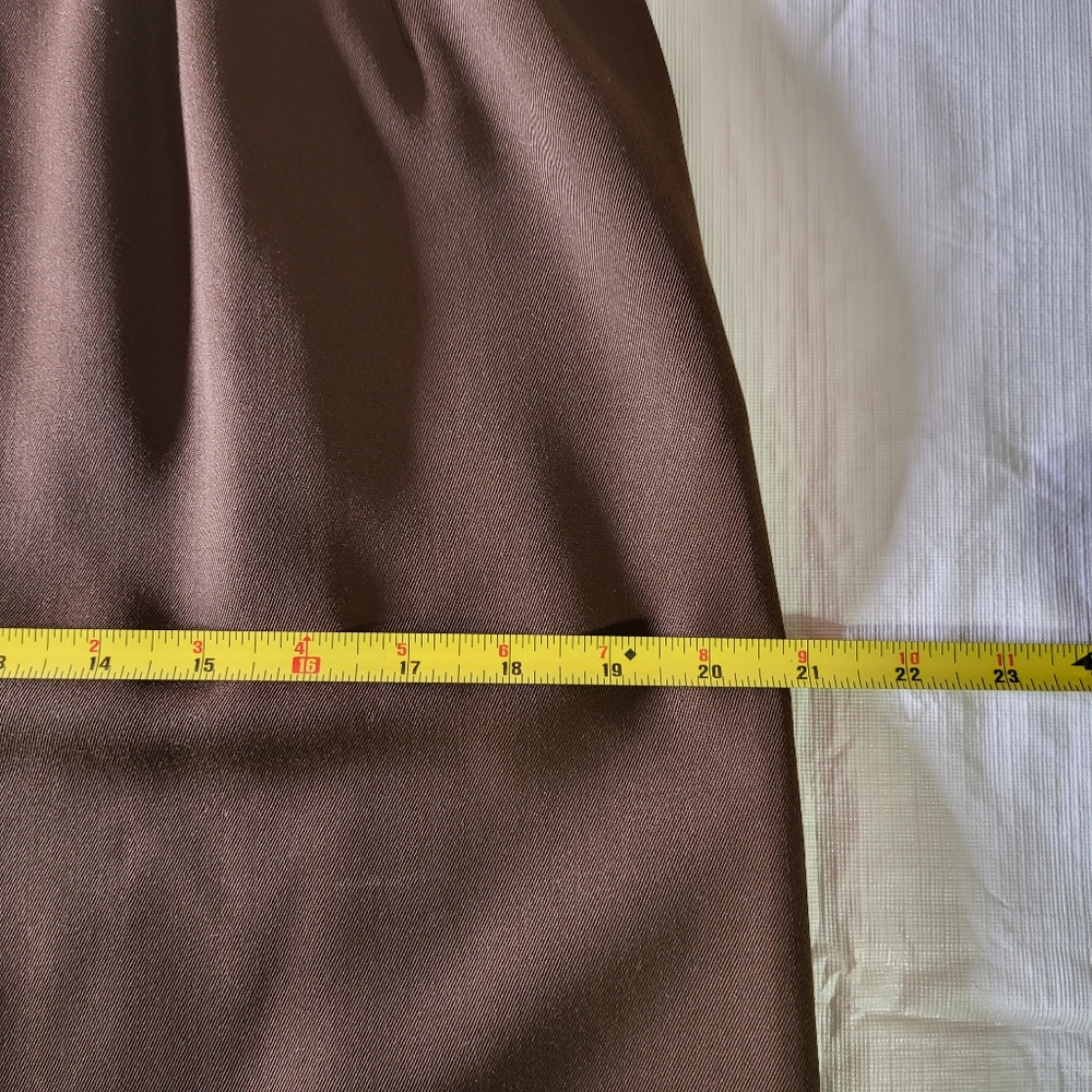 SOLD Authentic Vintage 1980s Valentino Miss V  Wool Skirt . - Picture 8 of 12